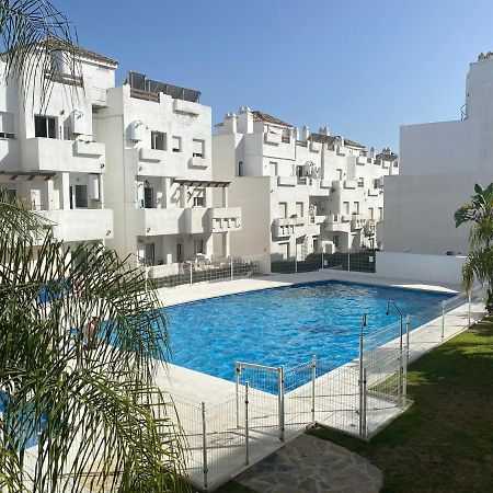 Penthouse Seaview And Golf Valle Romano Estepona Eksteriør billede